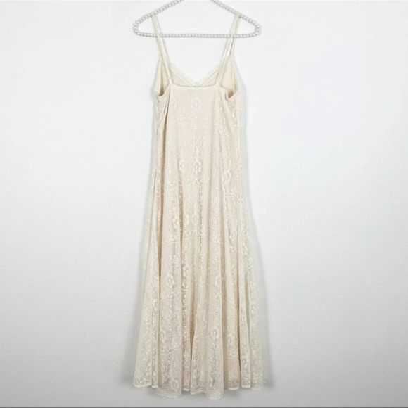 Zara laced dress - Picture 6 of 7